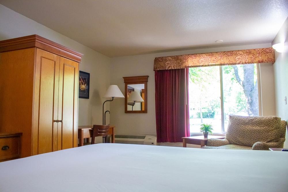 Stratford Inn Ашленд Экстерьер фото